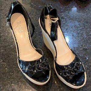 Women’s BCBG wedges